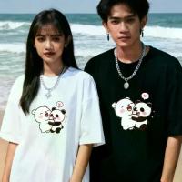 ราคา 2026 ล่าสุด เสื้อยืดคู่รัก, แฟชั่นคู่ วาเลนไทน์, ผ้าฝ้าย 100%, ลายเกาหลี, ของขวัญวาเลนไทน์ คู่หมีแพนด้าน่ารักกอดกันพร้อมหัวใจ วาเลนไทน์ ของขวัญ เสื้อคู่รัก น้อยที่สุด ขนาดใหญ่เกินไป (17342317279124866