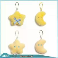 ราคา น่ารัก ตุ๊กตาน่ารัก พวงกุญแจดาวและพระจันทร์ ฟูฟ่อง นุ่มนวล ของเล่นตุ๊กตาดาวพวงกุญแจ คู่คีย์เชน ตุ๊กตาผ้า จี้ห้อยกระเป๋า ของขวัญคริสต์มาส (1734404416828441609)