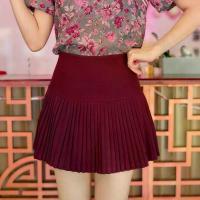 ราคา 26-374 กระโปรงอัดพลีทโทนสีแดงเลือดหมู Ava Pleated Red Wine - 4 ไซส์ (1731658474867100470)