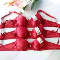 ราคา ONONO saint bra รหัส 8402 เสื้อชั้นใน แบบไม่มีโครง ฟองน้ำบาง ราคาเต็ม 250 บาท จัดส่งเฉพาะจุด (1731261005290243485)