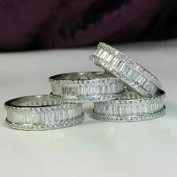 ราคา แหวนเพชรบาเก็ต ฝังเพชรรอบวงทั้งวง ! Baguette Eternity Diamond สวยละเอียดยันน้ำหนักของตัวเรือน ไม่ใช่งานบางเบา ฝังมือทุกเม็ด (1732883056506734056)