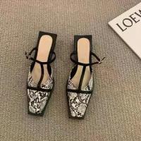 ราคา European Style Women's Shoes Summer New Fashion Closed-Toe Half Slippers Outdoor Square-Toe Low-Heel Slip-On Mules Sandals (1733836812866127418)