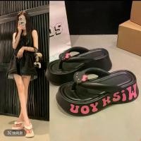 ราคา Cartoon Hello Kitty Thick Sole Flip Flop Women Summer Girl Flip Flop Eva Funky Cute Character Muffin Flip Flop Flop Flop Songkran Slipper (1734644980519896599)