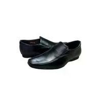 ราคา รองเท้าคัทชูชายหนังpu G040 พละ sneakers thailand ใส่กับ ชุดไทย (1733029929219294791)