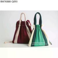 ราคา คู่มือการถัก แพทเทิร์นกระเป๋าโครเชต์ YARN-A Olio Pleated Bag Pattern (กระดาษพิมพ์ 4 สี อย่างดี) (1734464564681213379)