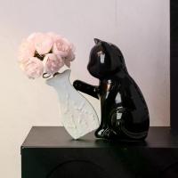 ราคา [COD] Cute kitten knocking over vase, flower arrangement vase ornament, artificial flowers, dried flowers, living room and dining room table decoration (1734498391167239806)