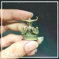 ราคา พุทธอุปกรณ์ ไทยพุทธศาสนา พญาเขาคำนางเคียง เนื้อทองเหลืองแท้ หลวงพ่อเสน่ห์ วัดเชียงขาง สุดยอดเครื่องรางของเสน่ห์ล้านนา บุญลักษณะ meditation (1733310841663882999)
