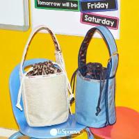 ราคา Lesportsac Med Belt Drawst tote bag กระเป๋าสะพายข้าง กระเป๋าทรงโท้ท Style 2009 Lesportsac x Atelier NEW คําแนะนําผลิตภัณฑ์ใหม่ของเดือนนี้ (1735430473424929842)
