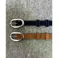 ราคา beforesunset_studio - Sphere Suede Belt - เข็มขัดหนังกลับแท้ ดีเทลเดินด้าย หัวเข็มขัดทรง Oval ปั๊มโลโก้ (1735278019481405195)