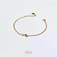 ราคา Lilith - Opal star charm bracelet สร้อยข้อมือ โอปอล จี้ดาว หิน (1735275253897529265)
