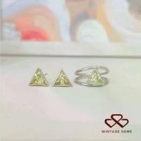 ราคา Trinity Glow Set | Lemon Quartz Triangle Ring & Earrings เซ็ตแหวนและต่างหูพลอยแท้ (1735203156398081699)