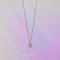 ราคา สร้อยคอชื่อตัวอักษร **ต้องแจ้งชื่อในแชทหรือnote**(ฝังเพชร ไม่ฝังเพชร จี้ห้อยเพHera Alphabet Necklace (1735297659726235455)