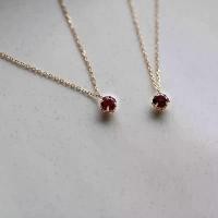 ราคา 925 sterling silver plated with 18K gold, garnet red zircon fashion pendant necklace, collarbone chain, gift for women, niche vintage exquisite (1734843159585523254)