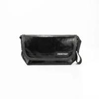 ราคา SALE FREITAG F41 HAWAII FIVE-O ผ้าดำ ใส้น้ำเงินอมฟ้า ผ้าดำ ผ้าเงา เกล็ดเนียนละเอียด ผ้าหนานุ่มสะอาด (1733683375507407877)