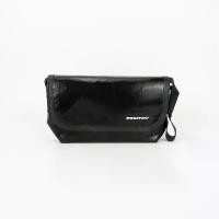 ราคา SALE FREITAG F41 HAWAII FIVE-O ผ้าดำ ใส้ขาวครีม ผ้าดำเงา ผ้าหนานุ่มเนื้อเนียนๆ ผ้าสะอาดทั้งใบ (1733683395334866067)