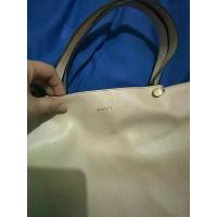 ราคา กระเป๋า aldo มือ1 สีครีม ขายดี (1735481478478595593)