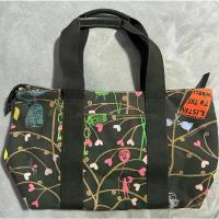 ราคา คําแนะนําการขายที่ร้อนแรงในเดือนนี้ กระเป๋า Paul Smith มือสองของแท้ (1735460747913430164)