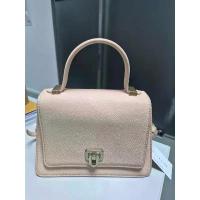 ราคา กระเป๋าCharles&Keith ว้าวซ่า ราคา ถูก คุณภาพ เต็ม ร้อย รีบกดเลยจ้า โปร สตางค์ ซิปรอบ ต้าร์ ผู้ชาย รับ หิ้ว หนัง วัว แท้ ถือ ใบเล็ก คอลเลคชั่น ใหม่ ล่าสุด (1734442919711901638)