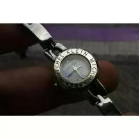 ราคา นาฬิกา Vintage มือสองญี่ปุ่น MICHEL KLEIN ระบบ QUARTZ ผู้หญิง ทรงกลม กรอบเงิน หน้าขาว หน้าปัด 20mm คําแนะนําการขายที่ร้อนแรงในเดือนนี้ (1735049042776786368)