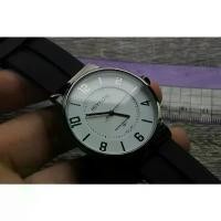 ราคา นาฬิกา Vintage มือสองญี่ปุ่น MIYKON ใหม่ไม่เคยใช้ ระบบ QUARTZ ผู้ชาย ทรงกลม กรอบเงิน หน้าขาว หน้าปัด 43mm (1734976603557234544)