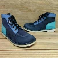 ราคา รองเท้า kickers ส่งฟรี มือสอง ของแท้ size EU 40 25 cm รองเท้าหนัง วินเทจ (1735168986118325358)
