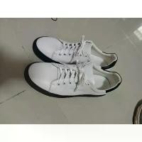 ราคา รองเท้า GENUIO Leather sneaker Made in ITALY ของแท้ มือสอง (1735190355848627886)
