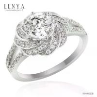 ราคา LENYA แหวน CZ จาก สวารอฟสกี้ เซอร์โคเนีย เสริมบุคลิกความหรูหรา ขนาด 6.5 มิล ตัวเรือนเงินแท้925 ชุบทองคำขาว (1733386065650157323)