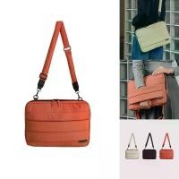 ราคา กระเป๋าใส่โน๊ตบุ๊คสะพายไหล่ สะพายข้าง ทรงเหลี่ยม crossbody ขนาดกลาง ผ้าโพลีเอสเตอร์ FOLDY BAG KIDNAP ME. (1734943164248589570)