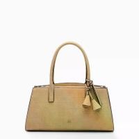 ราคา LYN - Paloma Handbag M Top Handle Bag กระเป๋าถือ Paloma Handbag M (L26CBWA161) (1735231454463362299)
