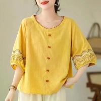 ราคา Cotton-linen short-sleeve embroidered top, vintage loose-fitting short-sleeve T-shirt, new spring-summer women's clothing (1735484764322039089)