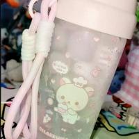 ราคา ของเล่น แก้วพลาสติกพร้อมหลอด 600 มล. ลายอนิเมะน่ารัก Rilakkuma สำหรับเด็กผู้หญิง ลายการ์ตูน เหมาะสำหรับใช้งานกลางแจ้ง ความจุขนาดใหญ่ ขวดน้ำกีฬา เหมาะเป็นของขวัญ (1735272367053636726)