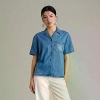 ราคา Mc JEANS (แม็คยีนส์) เสื้อเชิ้ตผู้หญิง เสื้อเชิ้ตแขนสั้น ทรงเรกูล่าร์ สียีนส์ฟอกอ่อน (Mc Resort Collection) MWSZ299 (1734879161652840162)