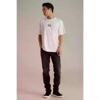 ราคา Mc JEANS เสื้อยืดแขนสั้นผู้ชาย คอกลม สีขาว Mc Racing MTTZA80 (1733838777762743751)