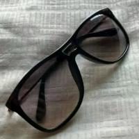 ราคา ของดีที่ต้องมี Charles & Keith Sunglasses แว่นกันแดด แว่นดำ (1735426955758110579)