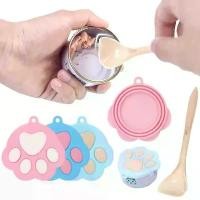 ราคา 【ร้อนแรง】ภาชนะใส่อาหารสัตว์ ปิดผนึกได้ ภาชนะอาหารแมวใช้ซ้ำได้ ฝาซิลิโคนสำหรับภาชนะอาหาร สัตว์เลี้ยง เก็บอาหาร สุขภาพ อุปกรณ์สัตว์เลี้ยงประจำวัน อุปกรณ์เสริมสัตว์เลี้ยง (1735386587348305313)
