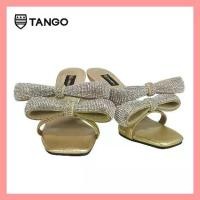 ราคา TANGO รองเท้าแฟชั่นสตรีรุ่น SUIT รองเท้าแฟชั่น ประดับเพชร รองเท้าหนังแท้ 100% Leather (1735354959398340386)