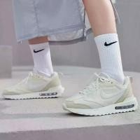 ราคา NIKE รุ่นใหม่ปี 2026 รองเท้าผู้หญิง W Air Max Dawn แบบลำลอง รหัส DM8261-001 (1735471634383013853)