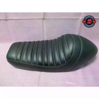 ราคา #เบาะรถมอเตอร์ไซค์ สีดำลอนด้ายขาวตูดมด สำหรับ YAMAHA SR400 SR500 // “Black” Seat (1735277121521157769)