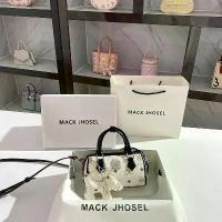 ราคา กระเป๋าทรงหมอนบอสตัน, ZF * K Trendy, Naik Taraf 2024, กระเป๋าถือ (1735344116506396324)