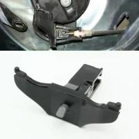 ราคา Fuel Door Latch Filter Lock Hook For Mitsubishi Lancer Eclipse Mirage 3000GT Galant Pajero Montero คําแนะนําผลิตภัณฑ์ใหม่ของเดือนนี้ (1734755176073234413)