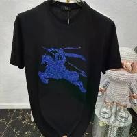 ราคา ILEJ 2BURBERRY3754 แฟชั่นเสื้อยืดลําลองเย็บปักถักร้อยผู้ชายครึ่งแขน Street สวมใส่รอบคอ Slim-fit Slimmer ดู All-Match ครึ่งแขน (1735199651893315575)
