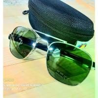 ราคา [COD] [Tiktok]แว่นตา แว่น AO 8054 แว่นตาแฟชั่น ปว่นกันแดด แว่นถนอมสายา กรอบเต็มสีเงิน ขาตรง เลนส์กระจก พร้อมกล่องใส่แว่นแบบพกพา พร้อมส่ง (1734392084858111928)