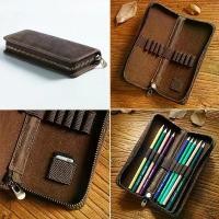 ราคา กล่องดินสออเนกประสงค์ หนังแท้ พร้อมที่ใส่ปากกา ออแกไนเซอร์ ซิป กล่องใส่ปากกา เครื่องเขียน (1731547104850118596)