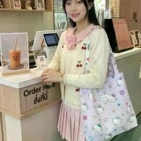 ราคา กระเป๋าผ้าลายเชอรี่และลายใหม่น่ารัก ขนาด 35cm x 38cm ใส่ได้เยอะ ช่องใหญ่สำหรับ A4, F4, แฟ้ม, ไอแพค ช่องเล็กสำหรับมือถือและเครื่องสำอาง ดีไซน์น่ารัก ใส่หนังสือเรียนและเสื้อผ้าได้หลายชุด (17318361061794