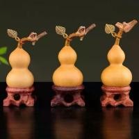 ราคา เครื่องประดับฮวงจุ้ยมะระตกแต่งขนาดเล็กคุณภาพสูงจากธรรมชาติ สำหรับถือ หมุน และจัดวาง พร้อมลวดลายใบไม้สีทองและหัวมังกร กระจกริว ตู้ กด หิน นําโชค โอ่ง รับ ทรัพย์ ฮวง จุ้ย มงคล กระจก ฮวงจุ้ย (17350593797