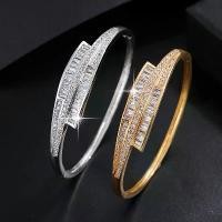 ราคา กำไลอเนกประสงค์สไตล์ใหม่ ประดับด้วยเซอร์โคเนีย AAA ทอง เหมือน จริง สร้อย ใบ โคเวอร์ กําไร สายมู ต่างหู แผง แหวน สุขภาพ หาง ช้าง พิรอด มูเตลู พวงกุญแจ ดอกไม้ bag charm สแตนเลส เลเ (1735307917801456945)