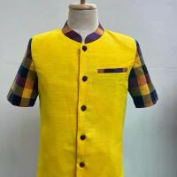ราคา เสื้อเชิ้ตผู้ชาย สีเหลืองแต่งลายผ้าขาวม้าแขนสั้น (1731982231301819319)