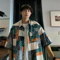 ราคา เสื้อเชิ้ตผู้ชาย พิมพ์ลายกราฟฟิกเท่ๆ ผ้าดีใส่ไม่ร้อน คุณผู้ชายควรมี (1735483056824747518)