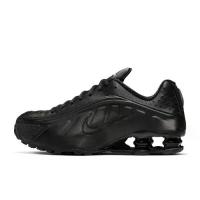 ราคา NIKE รุ่นใหม่ปี 2026 รองเท้าผู้หญิง NIKE SHOX R4 ลำลอง AR3565-004 (1735477529529780189)