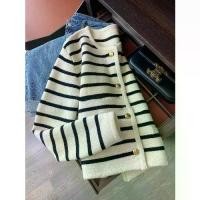 ราคา sweater ไหมพรม cardigan oversize cardigan ไหมพรม เสื้อคลุมถักคอกลมผ้าขนแกะสไตล์ชาแนล (1734989829915510679)
